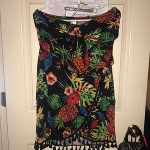 Venus Size Medium Tropical Strapless Wrap Dress with Tassels